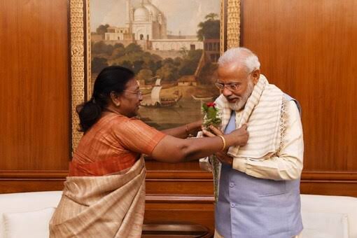 दिल्ली पहुंचीं NDA की राष्ट्रपति प्रत्याशी द्रौपदी मुर्मू, पीएम मोदी से मुलाकात